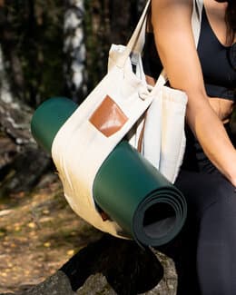 Torba sportowa typu shopper z kieszenią na matę do jogi TANSY Cream - Mellow Ways; torba